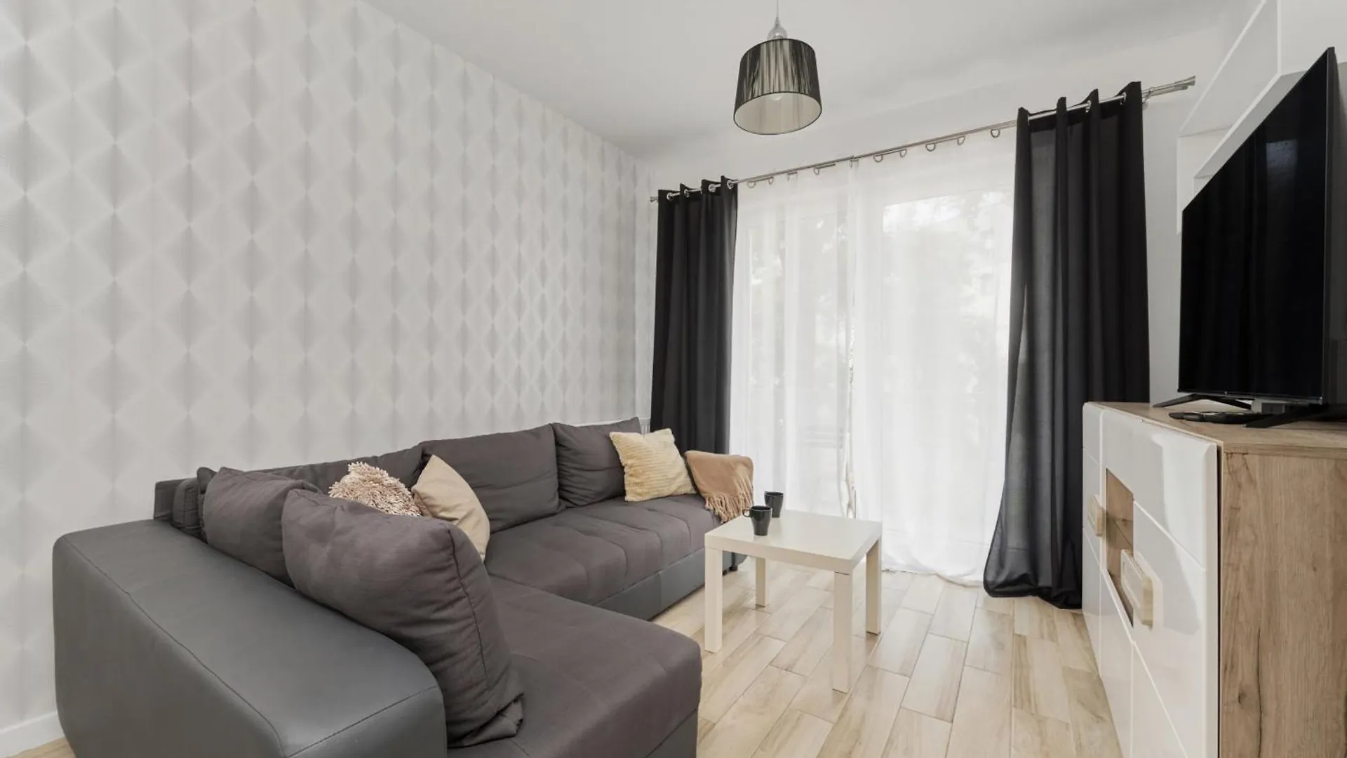 Quiet Apartments With Balcony Zakladowa By Noclegi Renters فروتسواف بولندا