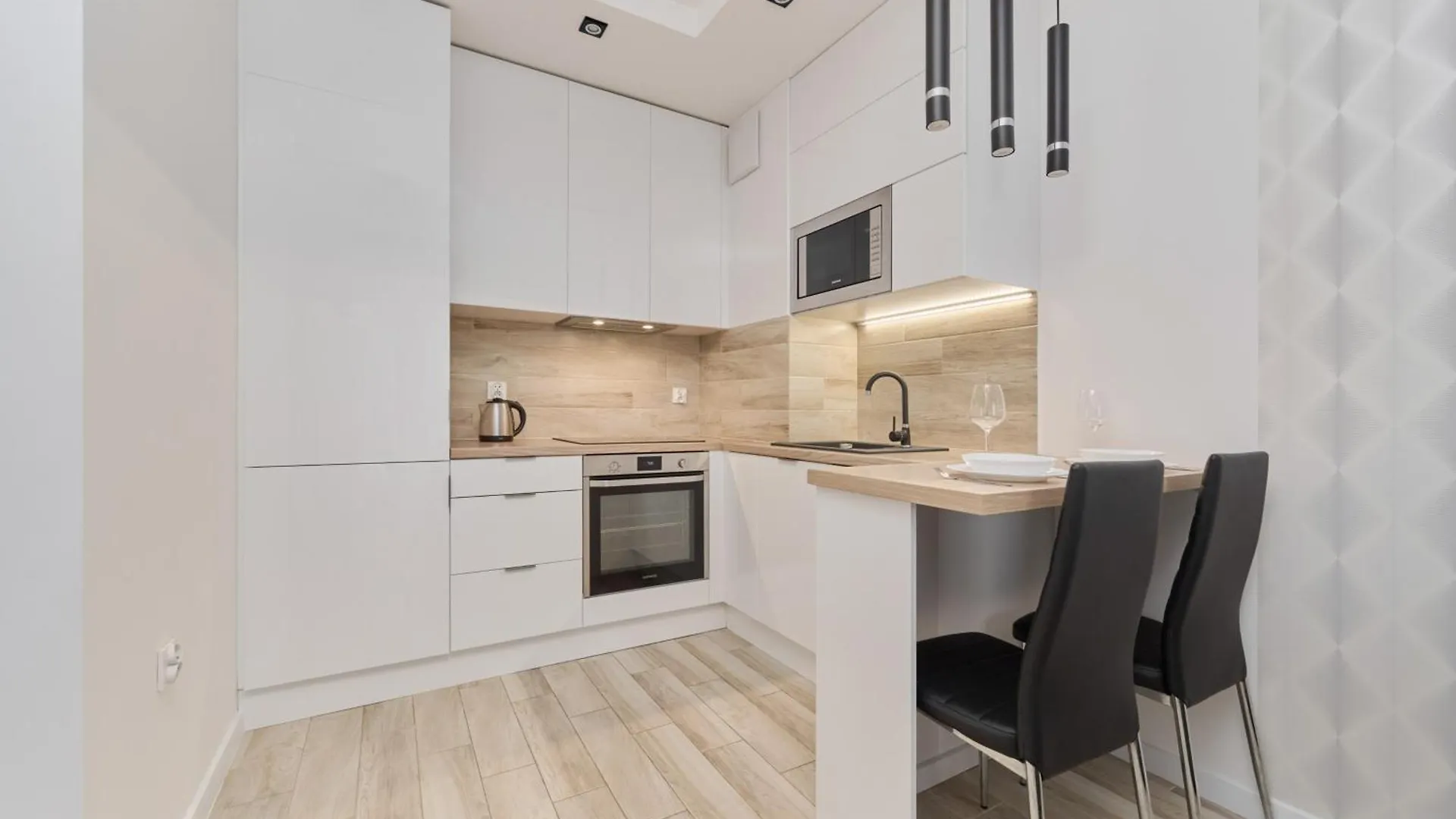 Quiet Apartments With Balcony Zakladowa By Noclegi Renters فروتسواف بولندا