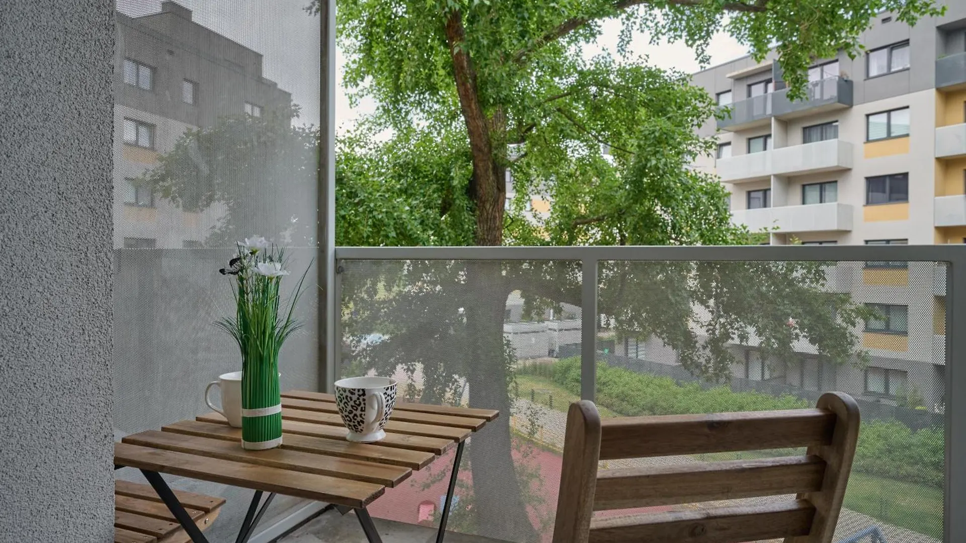 Quiet Apartments With Balcony Zakladowa By Noclegi Renters فروتسواف 0*,