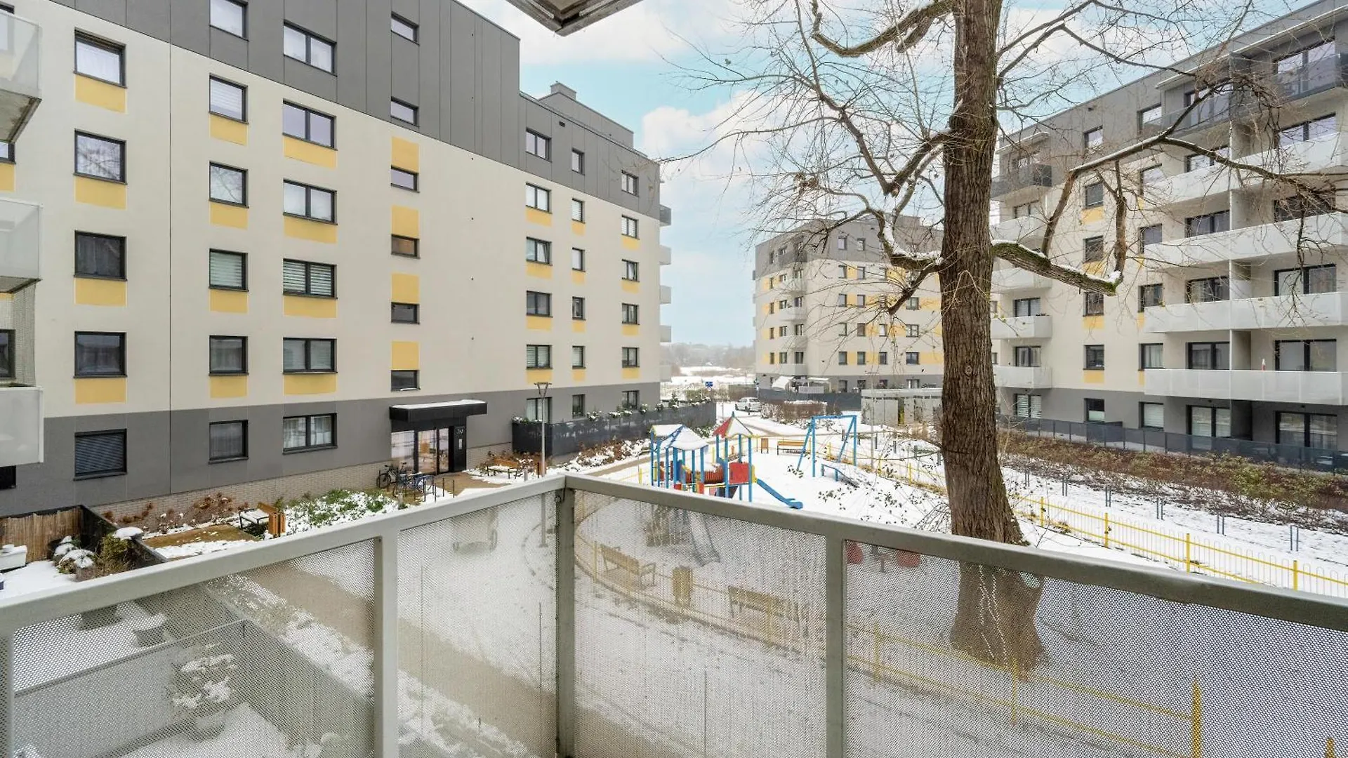 Quiet Apartments With Balcony Zakladowa By Noclegi Renters فروتسواف بولندا