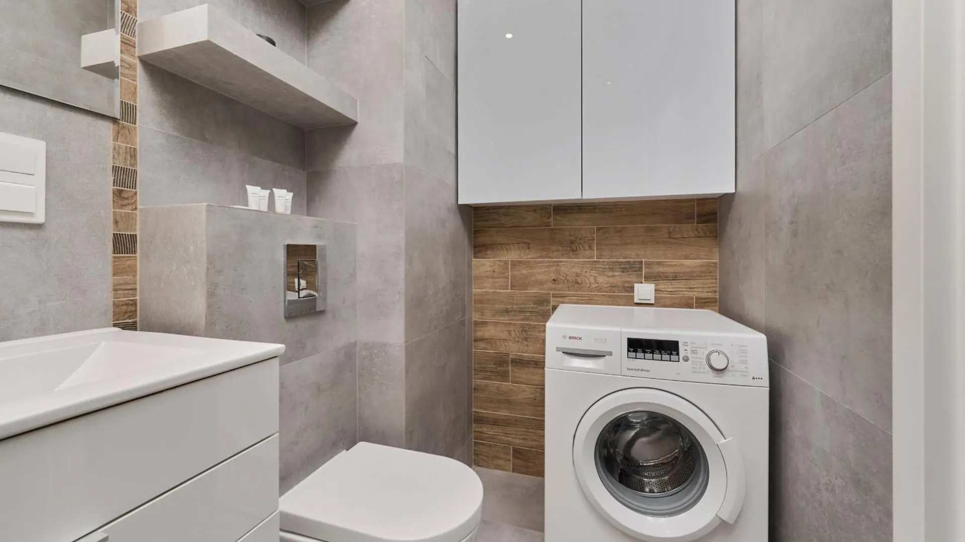 Quiet Apartments With Balcony Zakladowa By Noclegi Renters فروتسواف بولندا